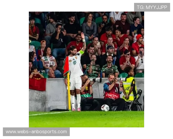 索博斯洛伊战旧主加拉塔萨雷，匈牙利德比受关注